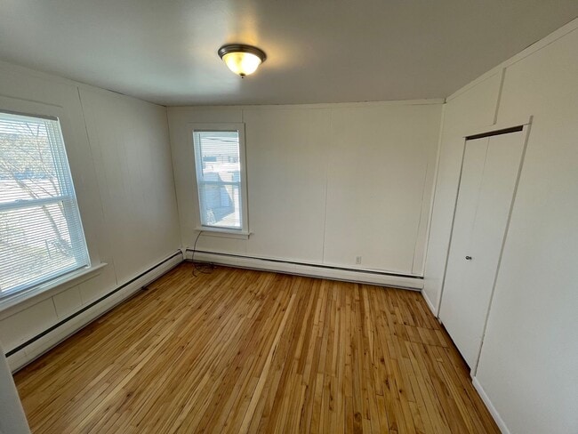 Photo - 215 N 5th St Unit 3