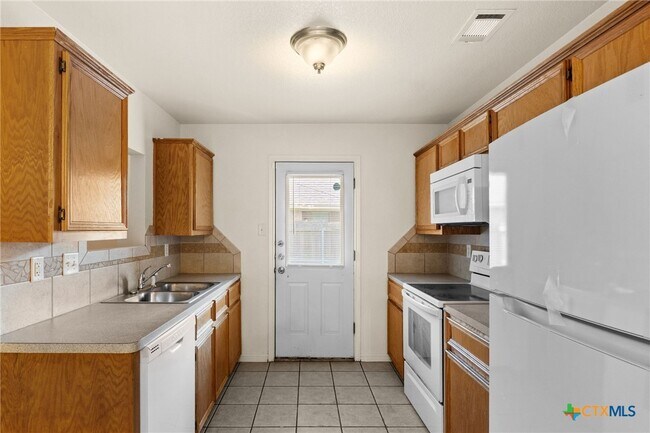 Photo - 1405 Chips Dr