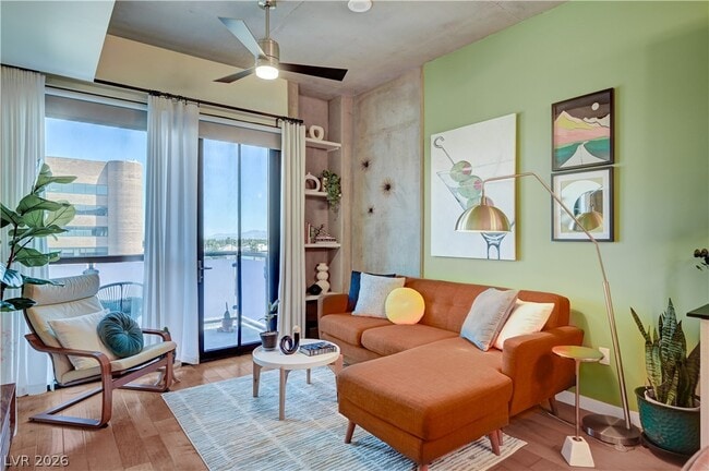 Photo - 353 E Bonneville Ave Unit 569