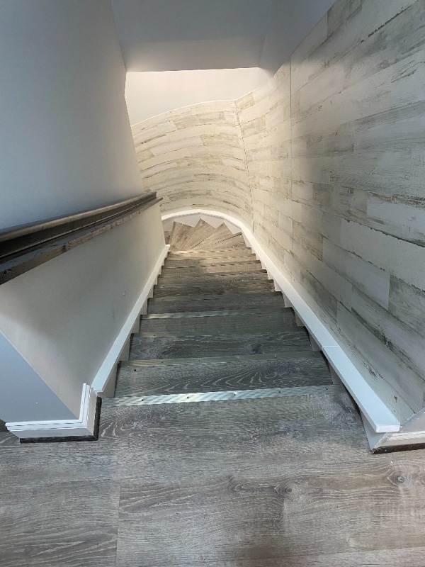 Photo - 210 N Mount St