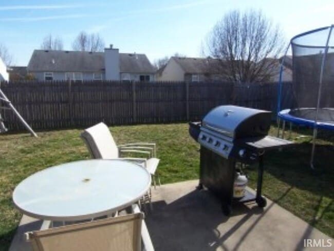 307 Duke Ln