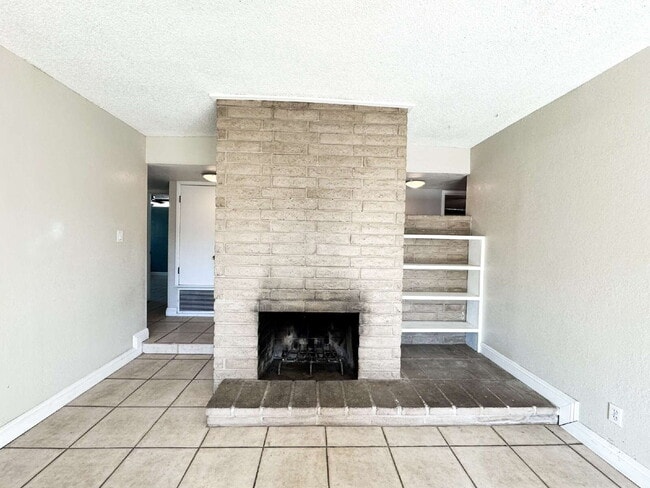 Photo - "Spacious 4-Bedroom, 2-Bathroom in Yuma!"