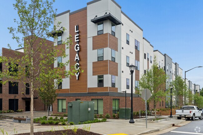 Building Photo - Legacy at Herndon Square