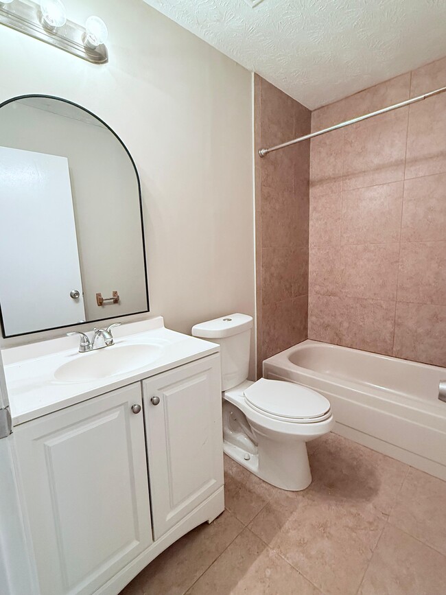 Photo - 5957 Sherrie Ln