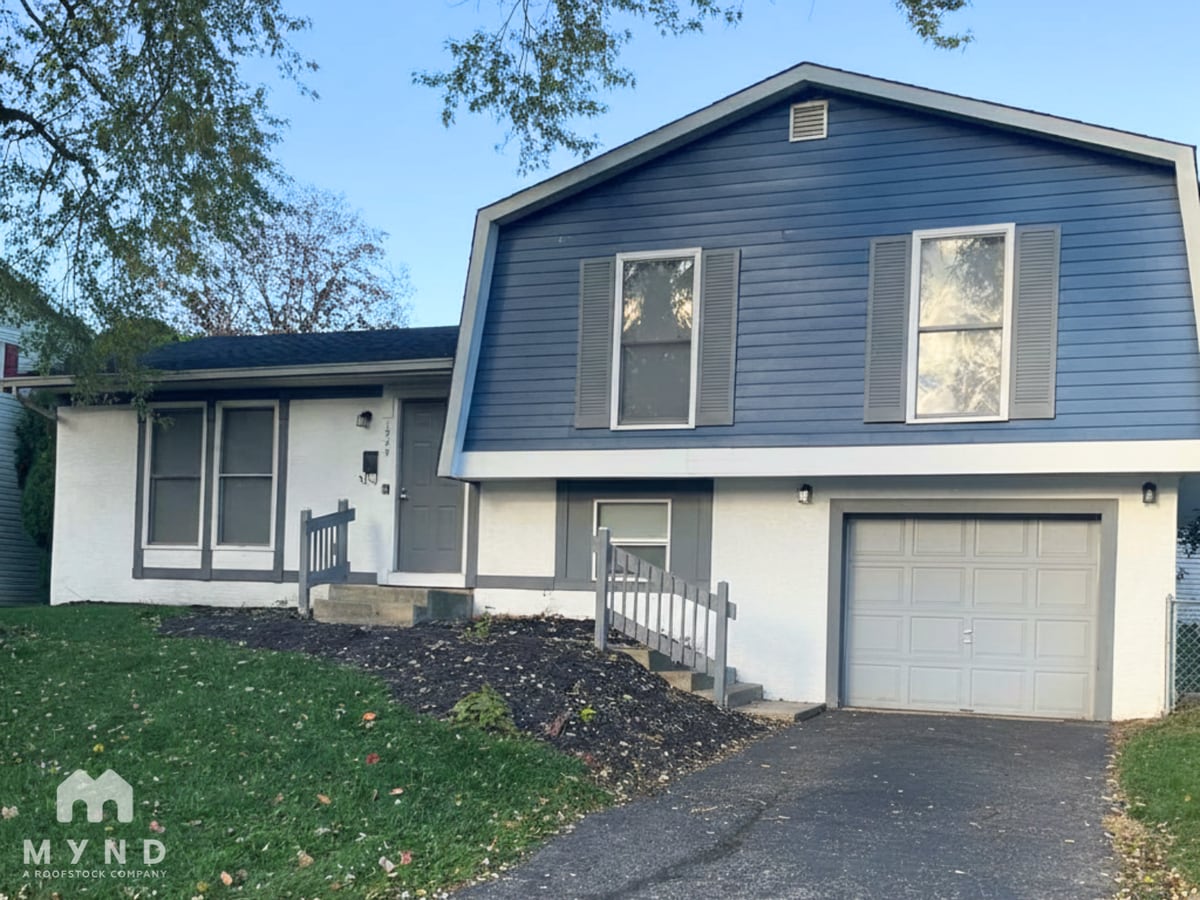 Photo - 1349 Westshire Rd