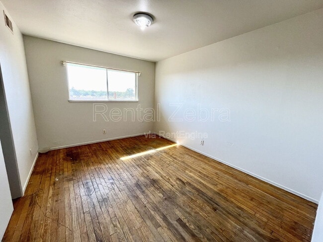 Photo - 12640 Le Grand Rd