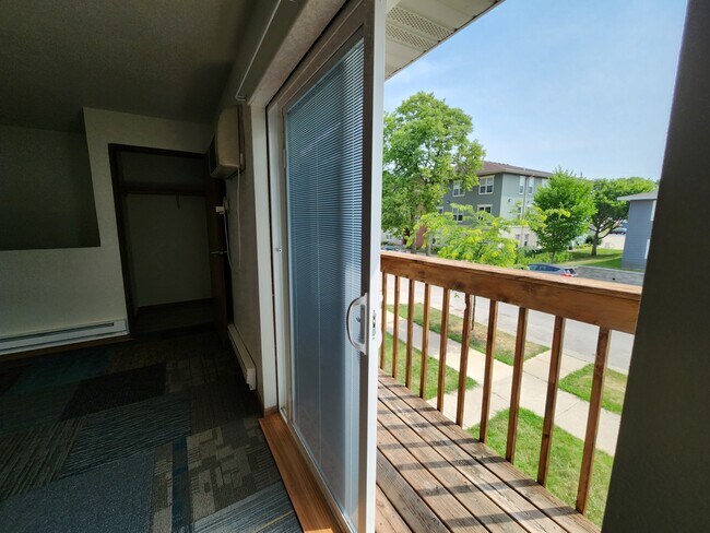 Photo - 619 9th St N Unit 619