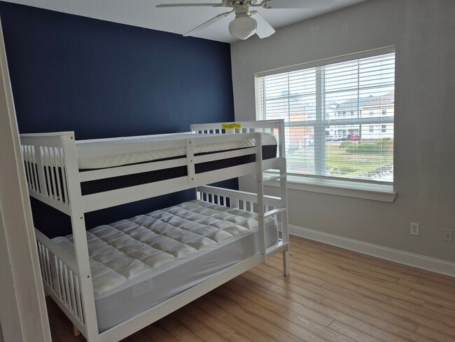 2104 Avensong Ln Unit P304