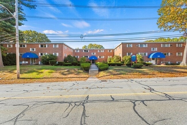 Photo - 131 Creek St Unit 5
