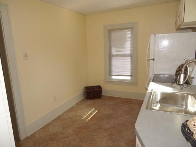 Photo - 1510 Kinyon Street