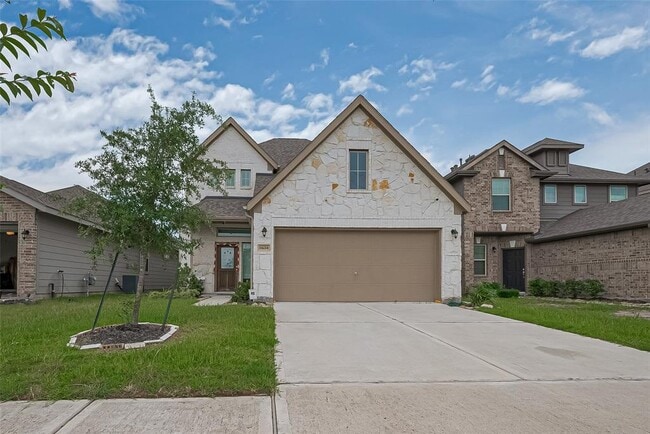 Photo - 14214 Singing Oaks Trl House