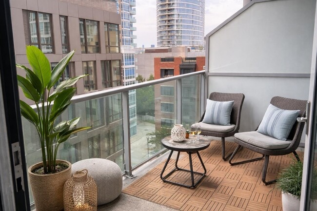 Photo - 1 Shore Ln Unit 805