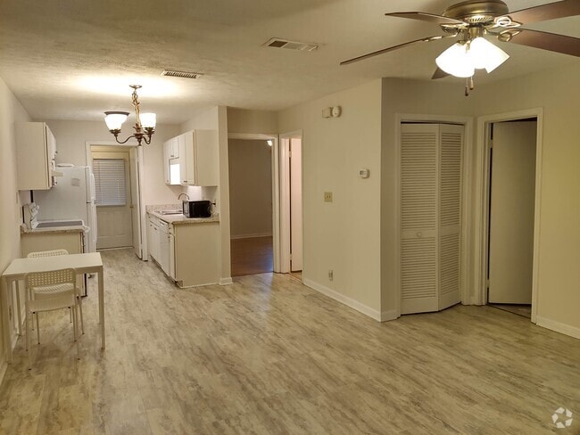 Building Photo - 801 Burcale Rd Unit K1 Rental