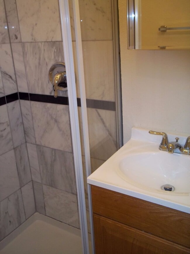 Photo - Seven Thirty, LLC (765) Unidad 765 #3