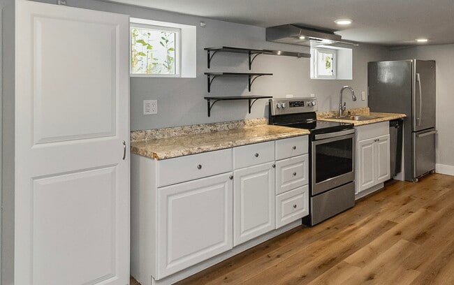 Photo - 4246 S Graham St