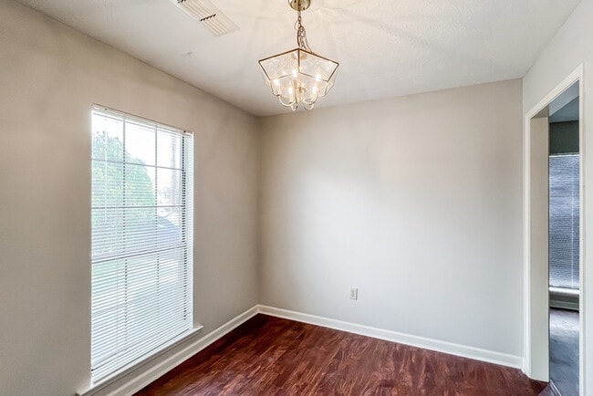 Photo - 7018 Epperson Dr