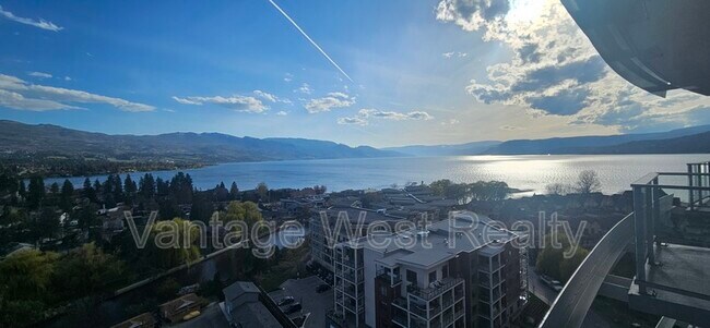 Building Photo - 3699-3699 Capozzi Rd