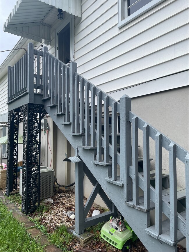 Photo - 713 S Cedar St House