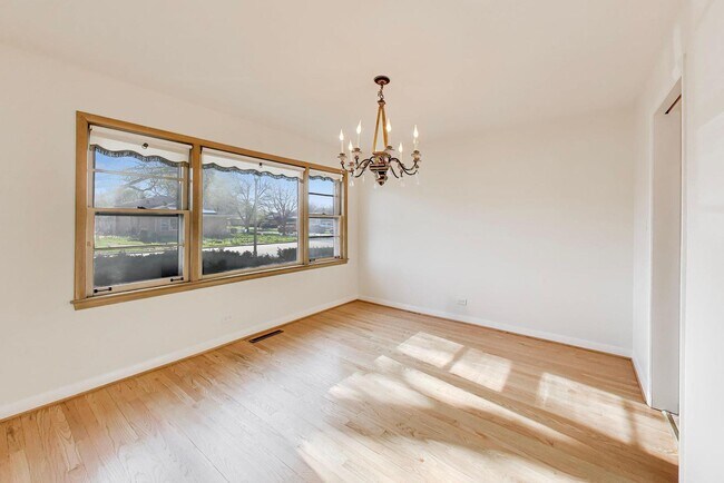 Photo - 8840 Keeler Ave