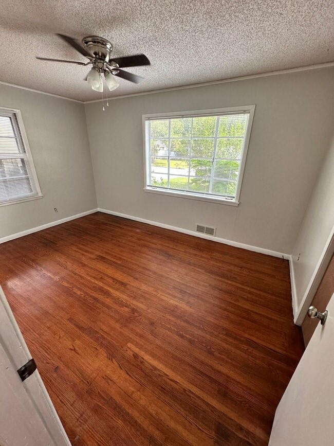 Photo - 3 bed 2 bath