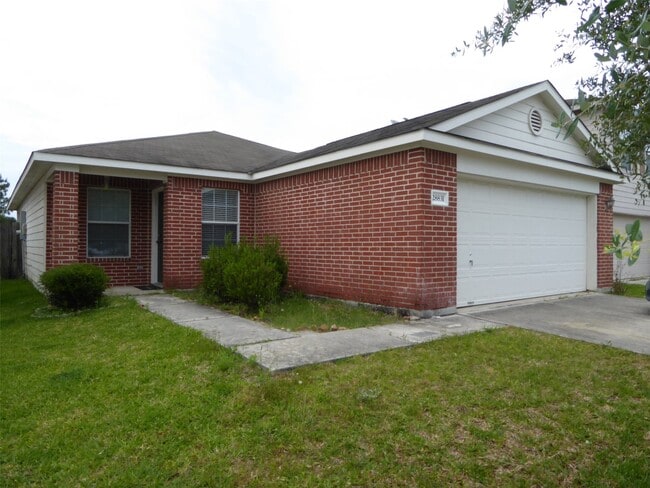 Building Photo - 28831 Frio River Loop