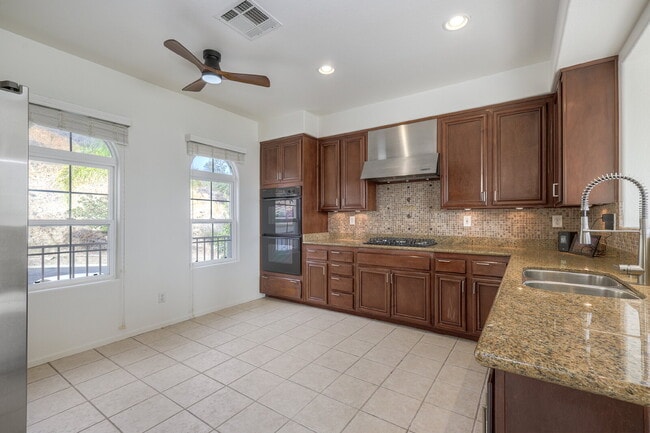 Photo - Highland Ranch Spring Valley 2-story 3 bd ...