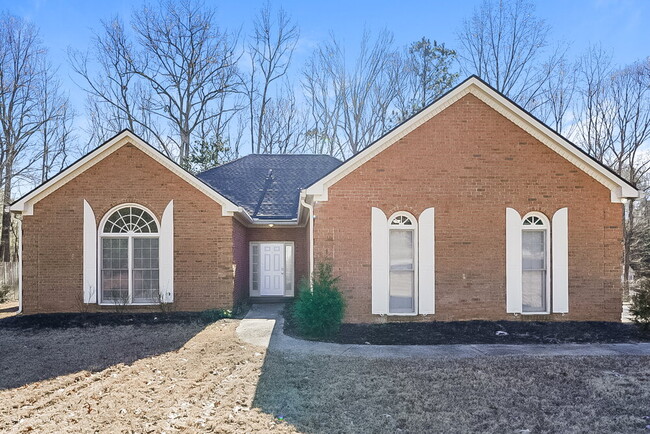 Building Photo - 5471 Saddle Creek