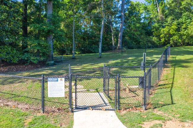 Bark Park - Bay Breeze Apartment Homes