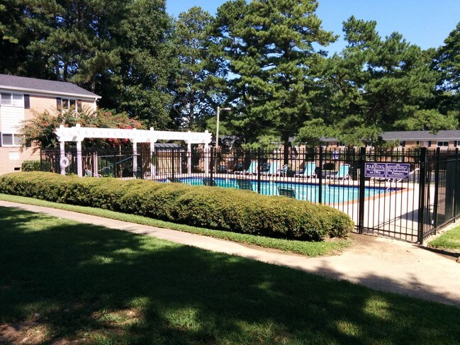 Pool - Dwell at 1794 Apartments