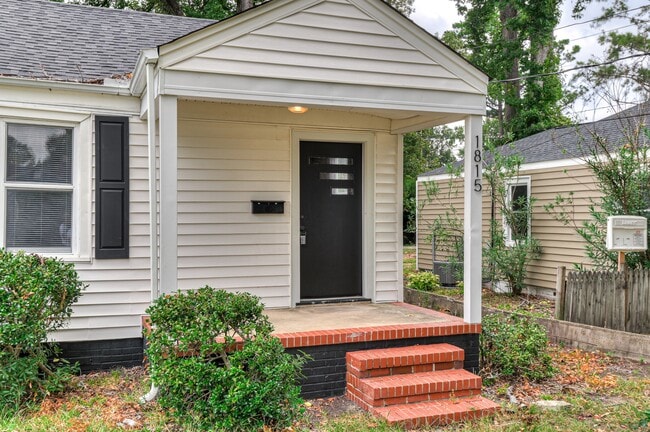 Photo - 1815 McDowell St
