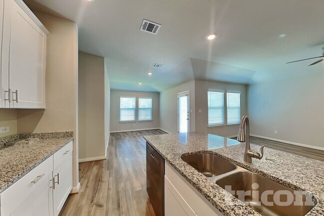 Photo - 13669 Paxton Blvd
