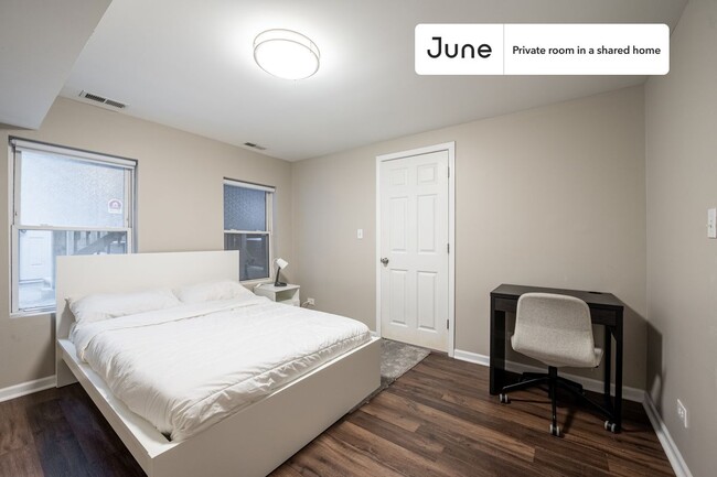 Building Photo - Room in Shared 5 bed/2 bath home