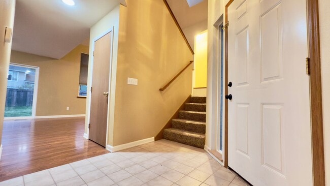 Photo - 3 Bedroom (Two Primary Suites) Floorplan i...