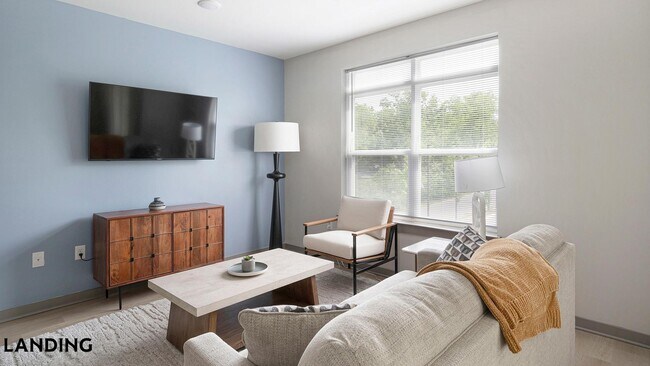 1801 Meridian St Unit 217
