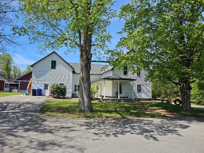 Photo - 117 Lowell Rd