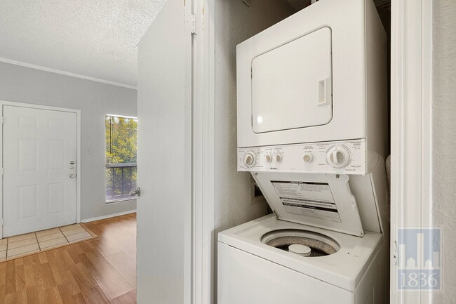 Photo - 2804 Rio Grande St Unit Apartment 303