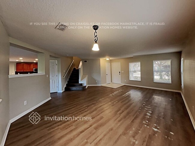 Photo - 7444 Bridgeview Dr