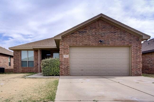 Building Photo - Great newer home in Frenship ISD