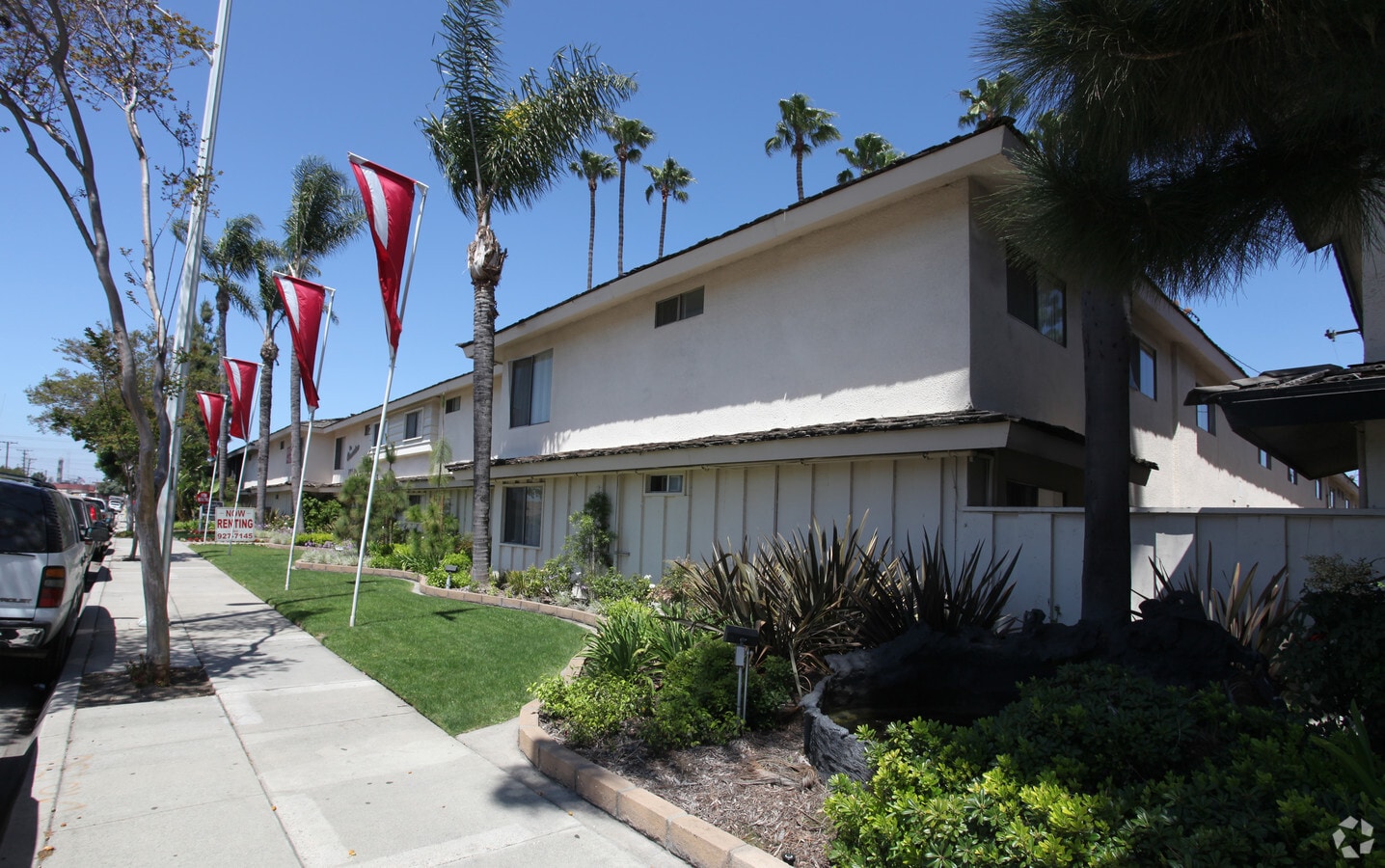 The Cornerstone Apartments - The Cornerstone Apartments