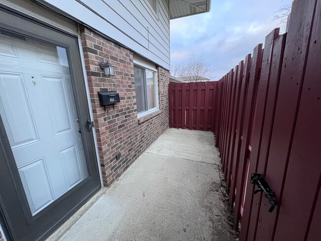 Patio - 1219 Hilltop Dr Unidad 404