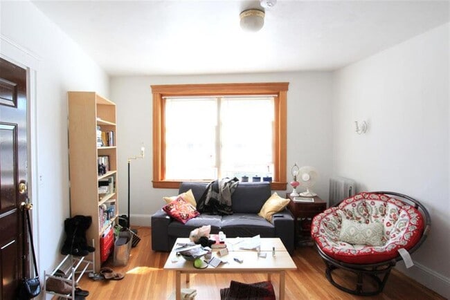 Photo - 97 Hancock St