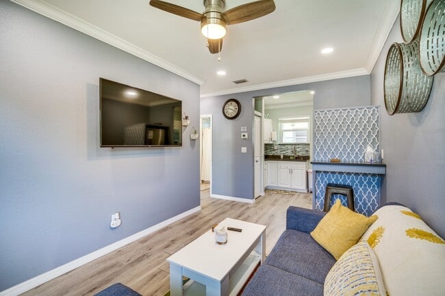 Photo - 1002 Brothers Ave.