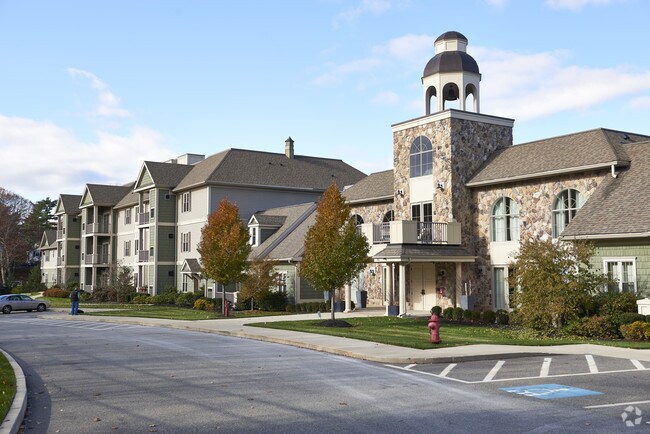 Photo - River Village Condominium