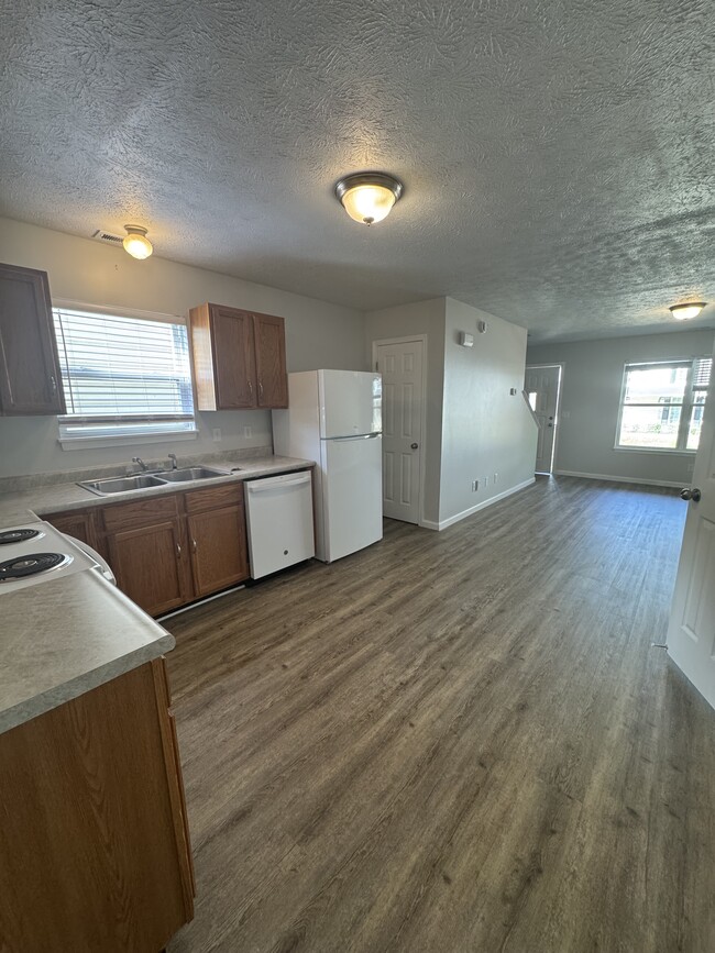 1015 N 9th St Unit B