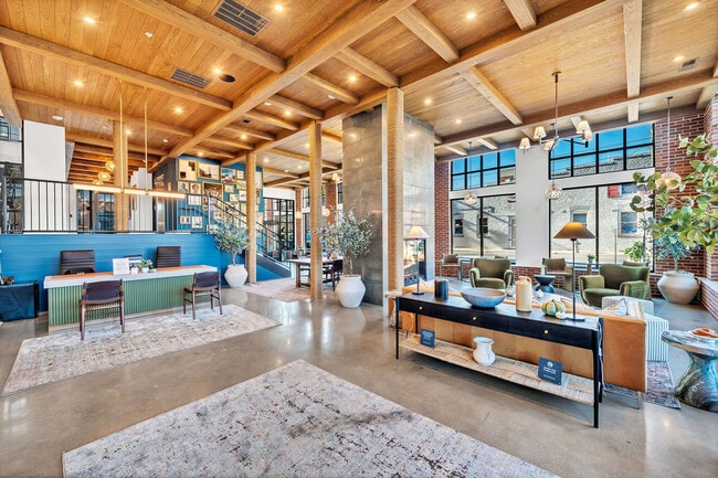 Photo - Commodore Old Town Manchester