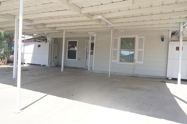 Photo - 11815 Mohawk Dr Townhome