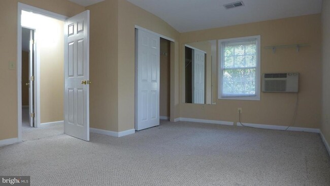 Photo - 4724 7th Rd N