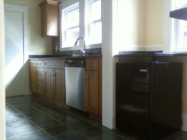 Photo - 45 Slade St Unit 1