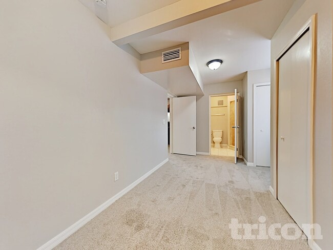 Photo - 6595 64th Way N