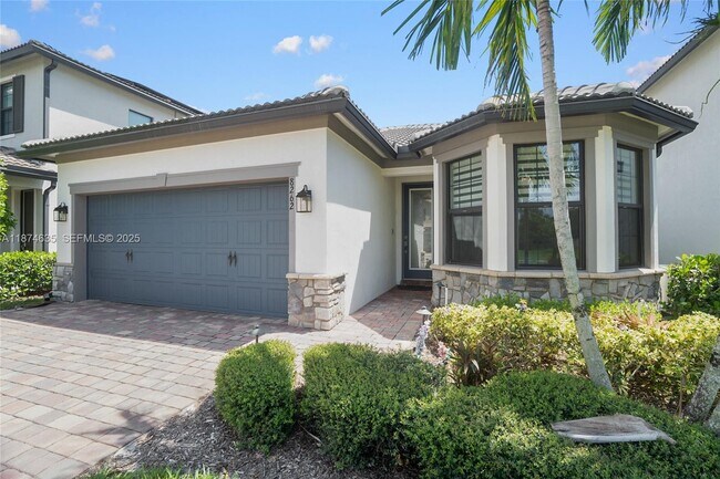 Photo - 8262 Cinch Way